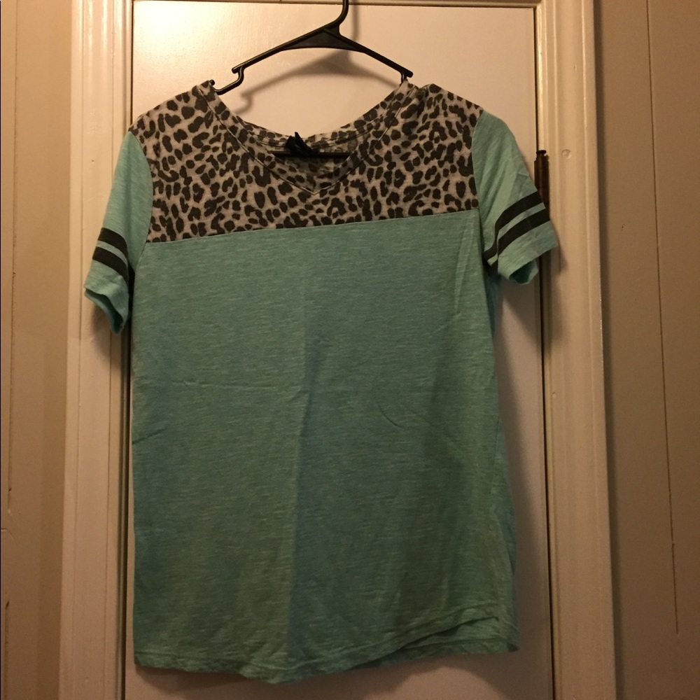 Rue 21 teal/cheetah top